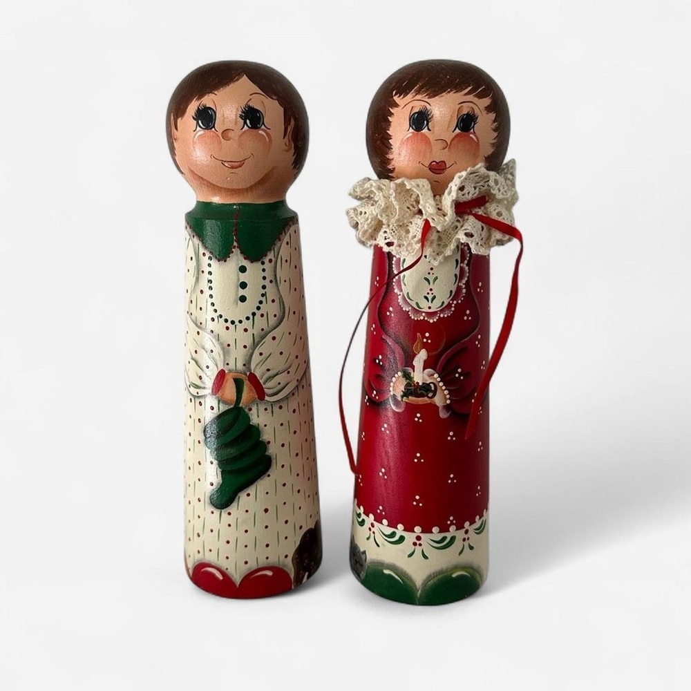 Vintage Hand-Painted Wooden Christmas Figures by Carolyn Coffey (1985)